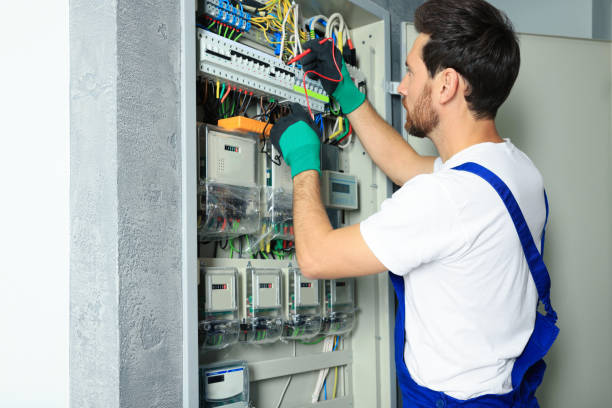 Best Circuit Breaker Repair  in Beverly Hills, CA
